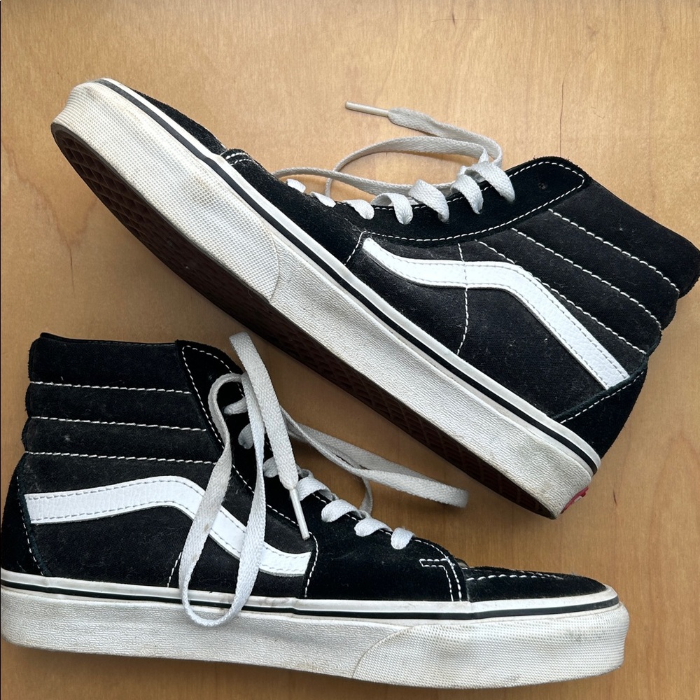 🌱Vans Hi Tops Sk8-Hi Shoe Unisex W 8 | M 6.5